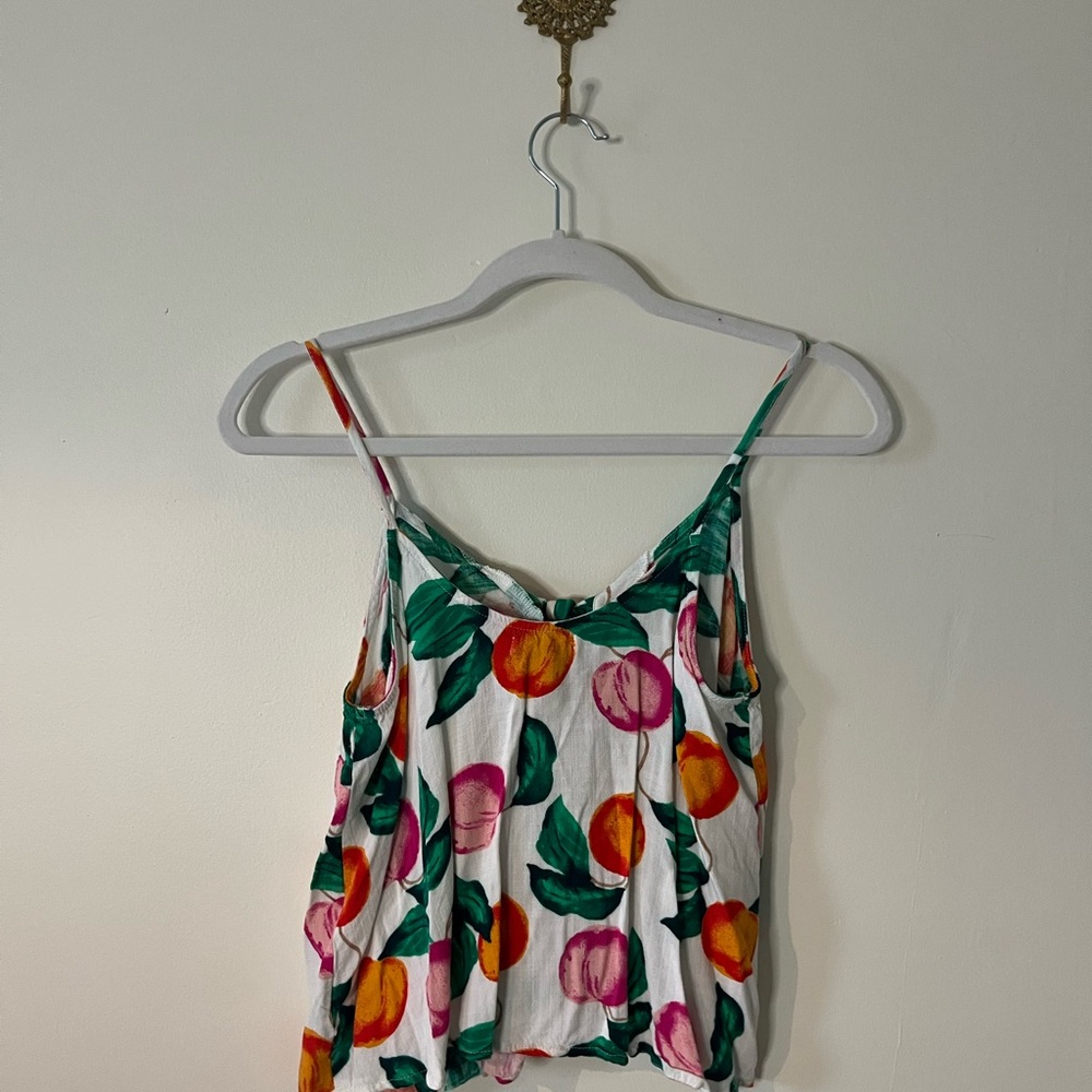 Lush Peach Tank - Picture 5 of 5